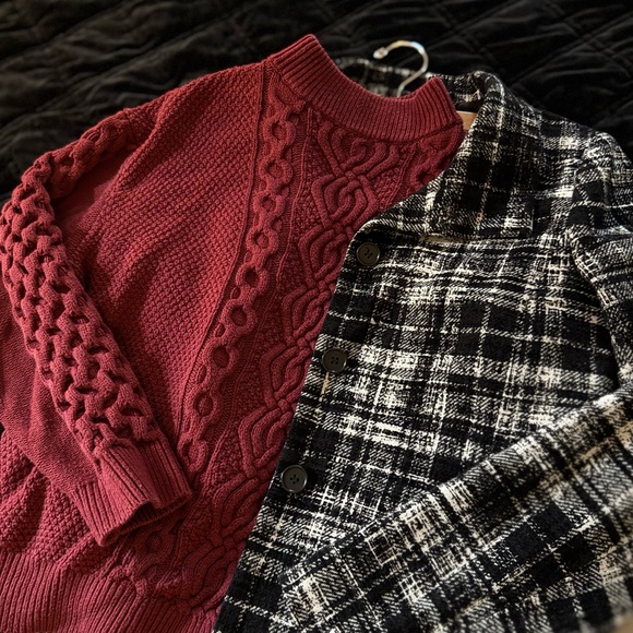 URBAN OUTFITTERS Maroon Cable Knit Turtleneck Sweater - Picture 9 of 13